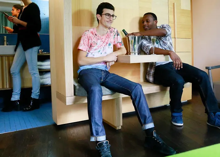 Le Citizen 3* Париж